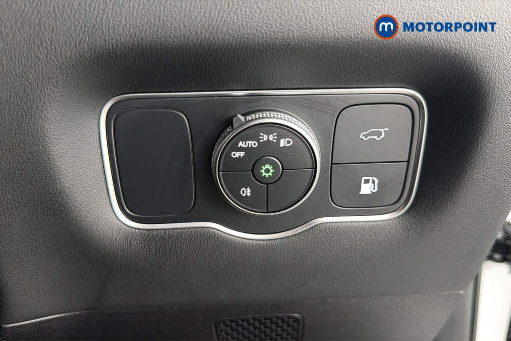 Chery Tiggo 8 Summit Automatic Petrol Plug-In Hybrid SUV - Stock Number (1670983) - 11th supplementary image