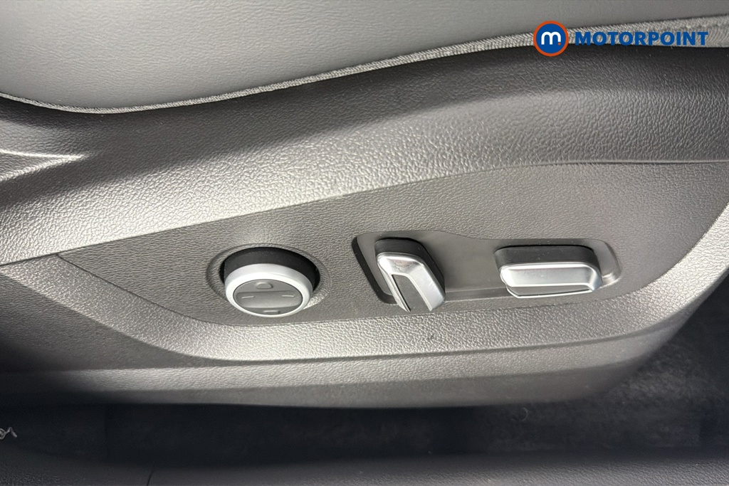 Chery Tiggo 8 Summit Automatic Petrol Plug-In Hybrid SUV - Stock Number (1670983) - 23rd supplementary image