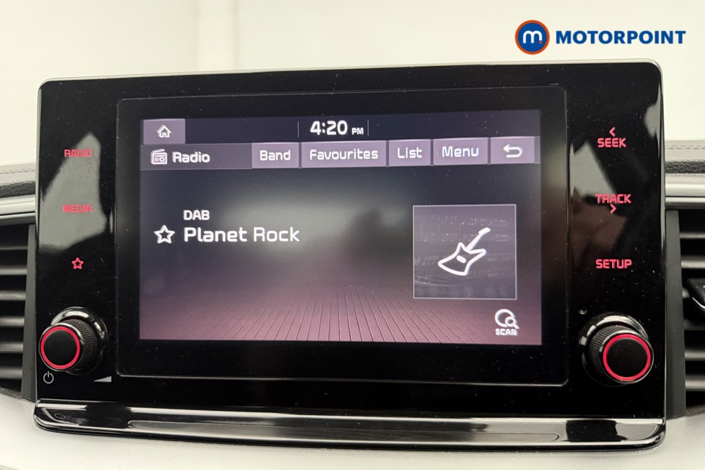 Nissan Juke Tekna Manual Petrol SUV - Stock Number (1671279) - 2nd supplementary image