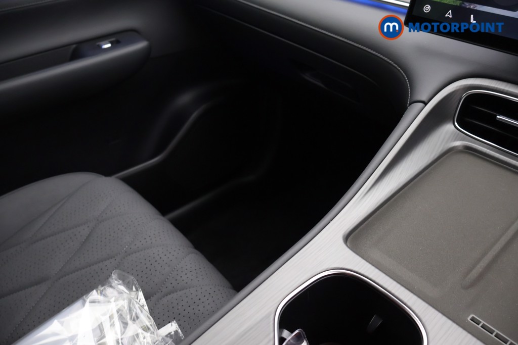 Chery Tiggo 8 Summit Automatic Petrol Plug-In Hybrid SUV - Stock Number (1671398) - 17th supplementary image