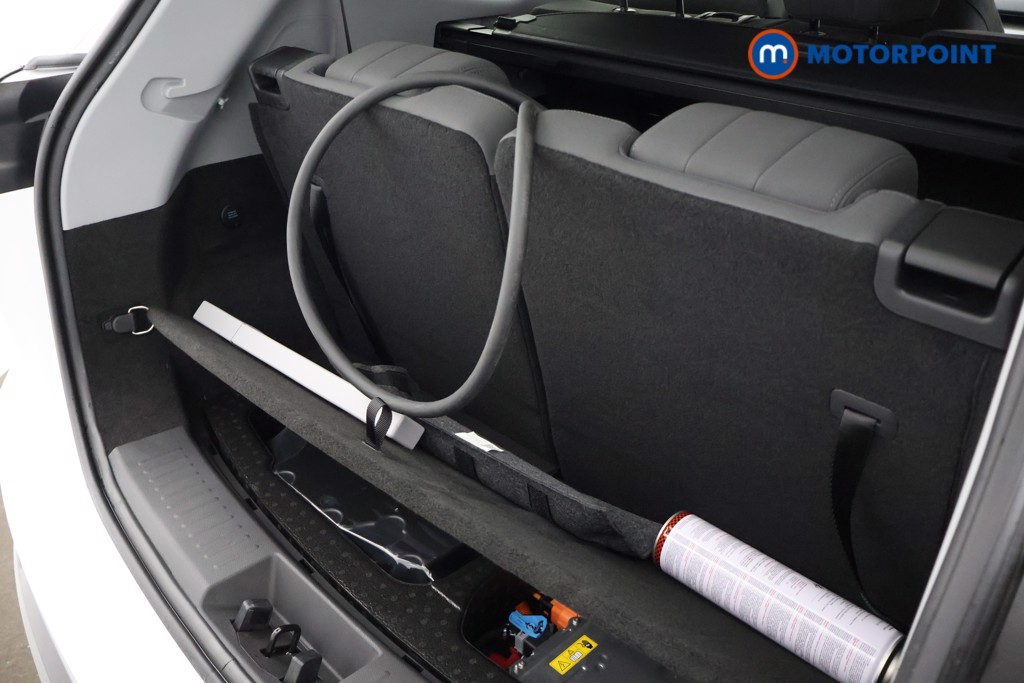 Chery Tiggo 8 Summit Automatic Petrol Plug-In Hybrid SUV - Stock Number (1671398) - 27th supplementary image