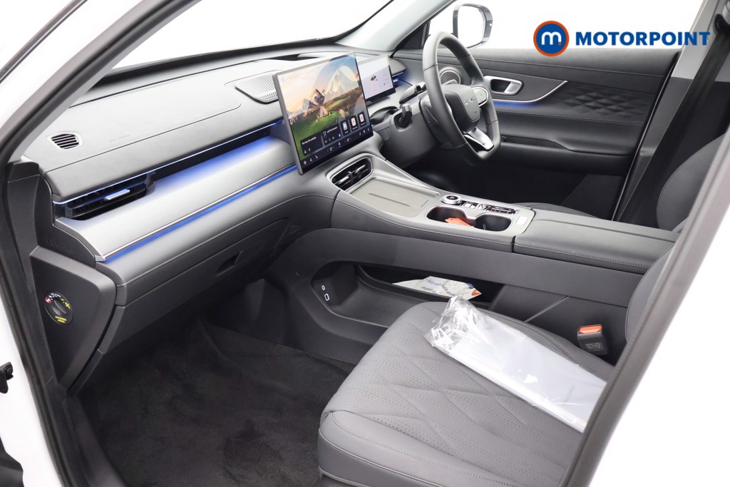 Chery Tiggo 8 Summit Automatic Petrol Plug-In Hybrid SUV - Stock Number (1671398) - 32nd supplementary image