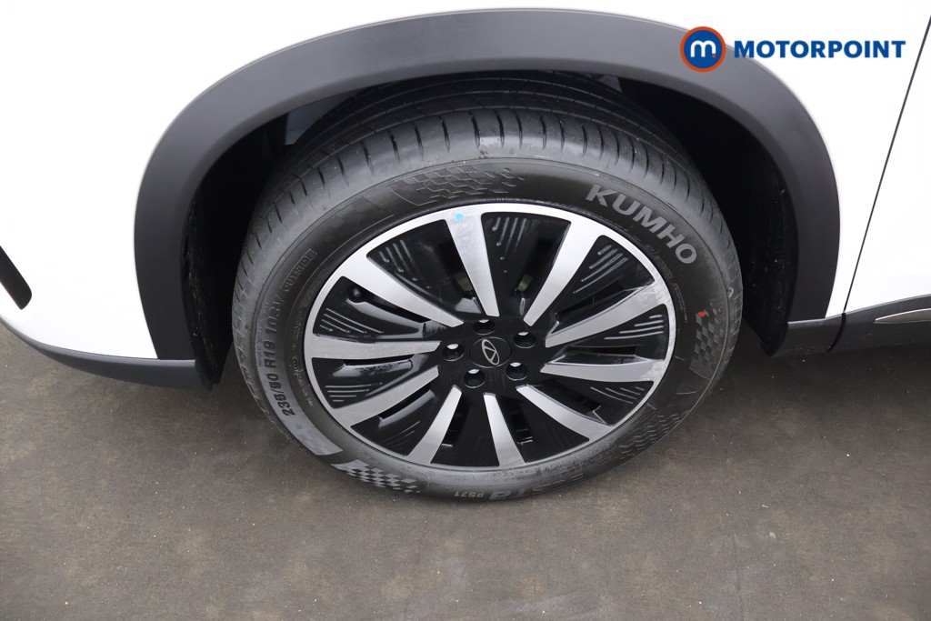 Chery Tiggo 8 Summit Automatic Petrol Plug-In Hybrid SUV - Stock Number (1671398) - 1st supplementary image