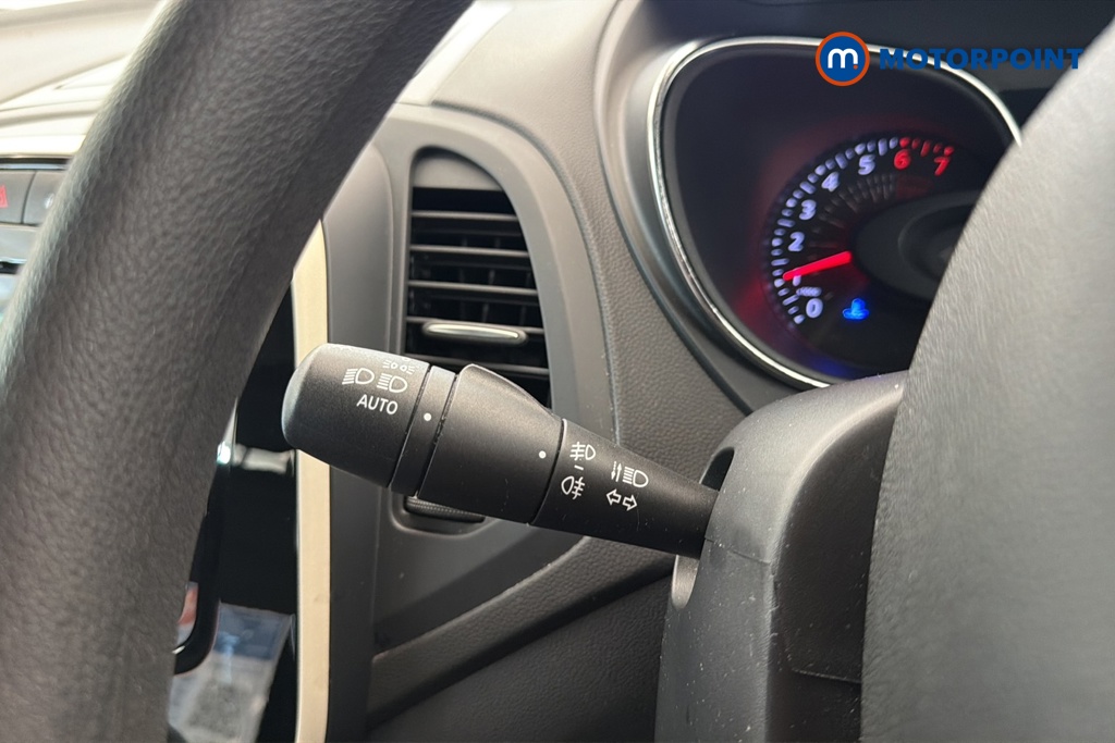 Renault Captur Play Manual Petrol SUV - Stock Number (1671501) - 5th supplementary image
