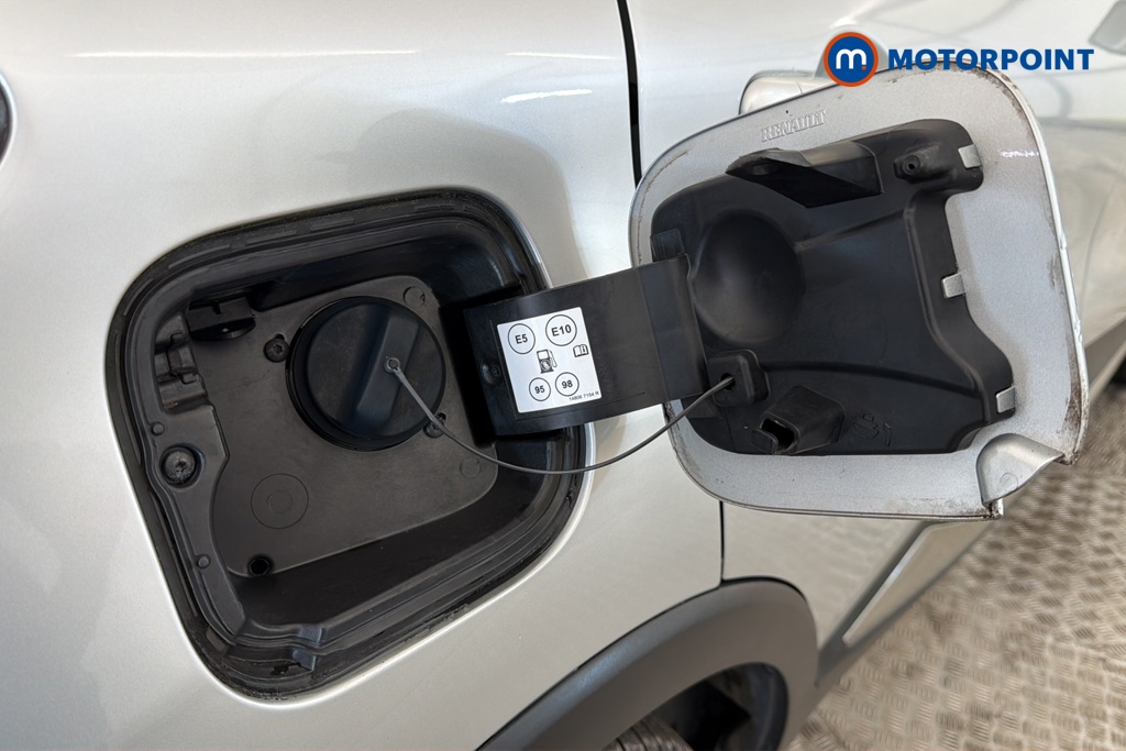 Renault Captur Play Manual Petrol SUV - Stock Number (1671501) - 41st supplementary image