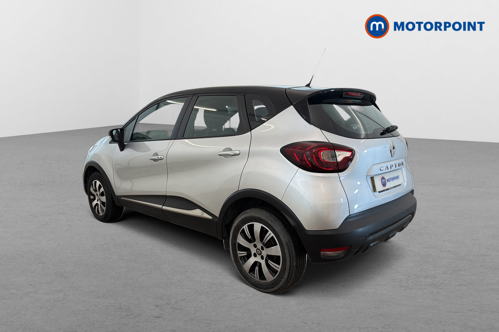 Renault Captur Play Manual Petrol SUV - Stock Number (1671501) - Drivers side rear corner