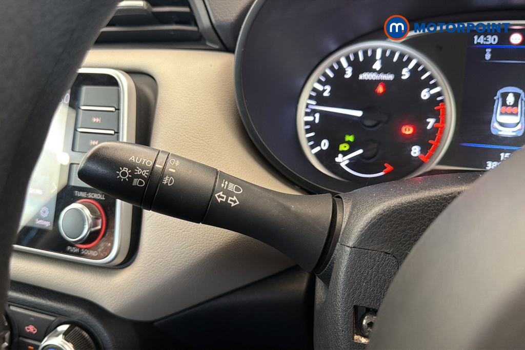 Nissan Micra Acenta Manual Petrol Hatchback - Stock Number (1671569) - 5th supplementary image