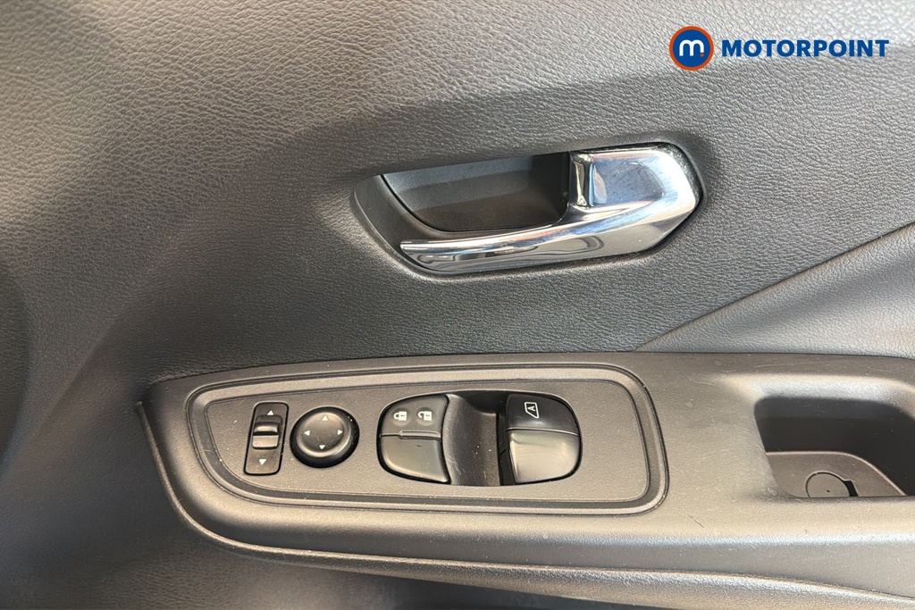 Nissan Micra Acenta Manual Petrol Hatchback - Stock Number (1671569) - 19th supplementary image