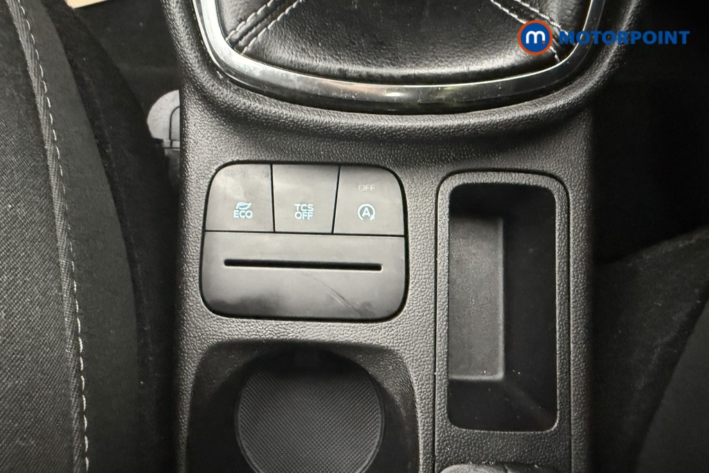 Ford Fiesta Zetec Manual Petrol Hatchback - Stock Number (1671574) - 14th supplementary image