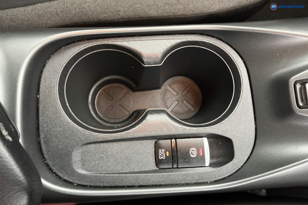 Nissan Juke N-Connecta Manual Petrol SUV - Stock Number (1671606) - 14th supplementary image