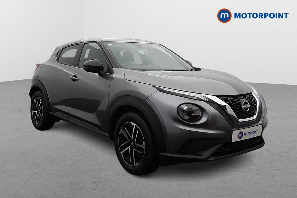 Nissan Juke N-Connecta Manual Petrol SUV - Stock Number (1671606) - Drivers side front corner