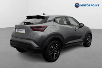 Nissan Juke N-Connecta Manual Petrol SUV - Stock Number (1671606) - Drivers side rear corner