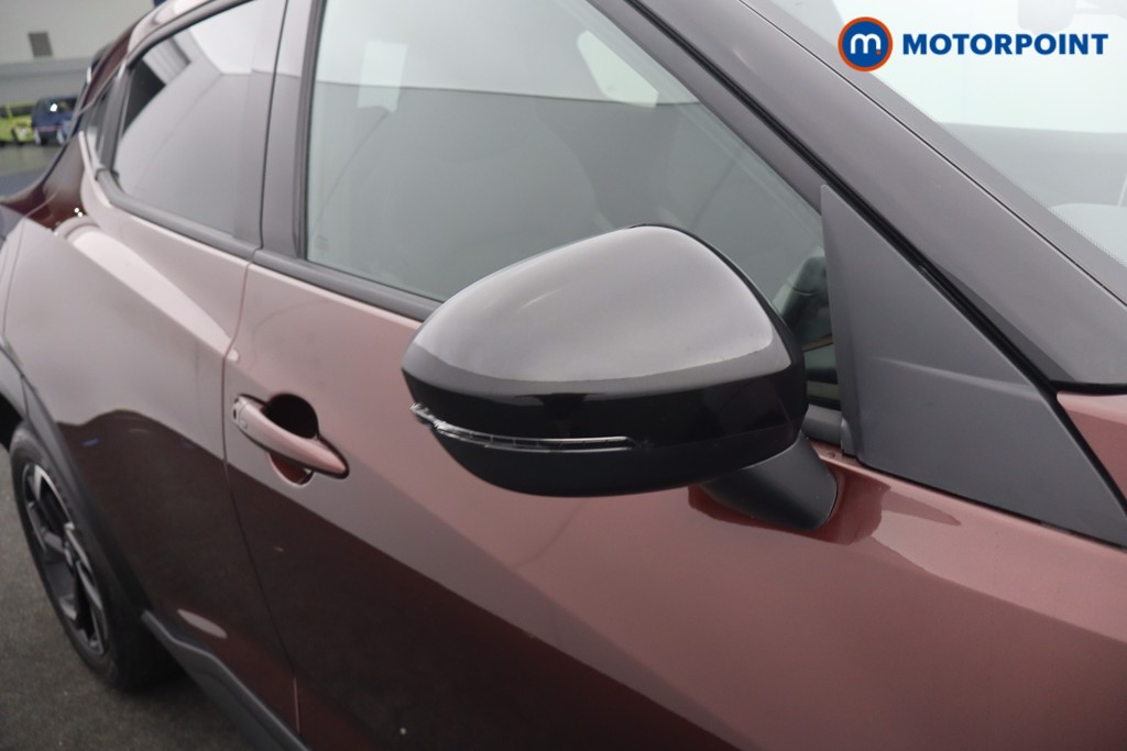 Nissan Juke N-Connecta Manual Petrol SUV - Stock Number (1671623) - 22nd supplementary image