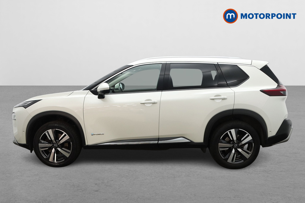 Nissan X-Trail Tekna Automatic Petrol-Electric Hybrid SUV - Stock Number (1671669) - Passenger side