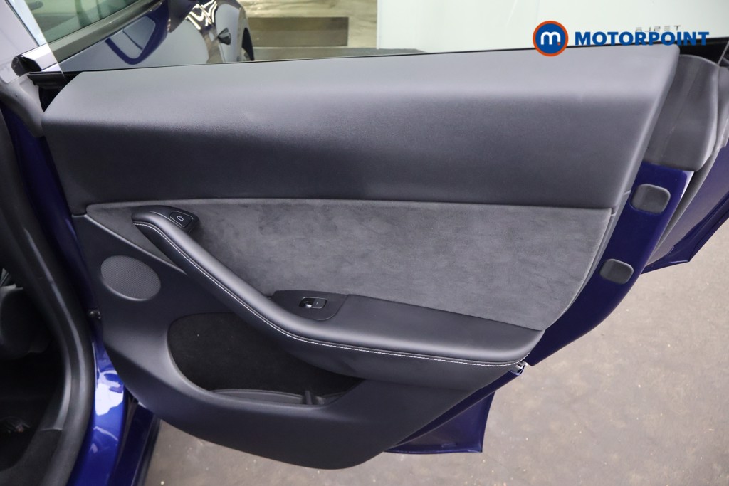 Tesla Model Y Long Range Automatic Electric SUV - Stock Number (1671756) - 20th supplementary image