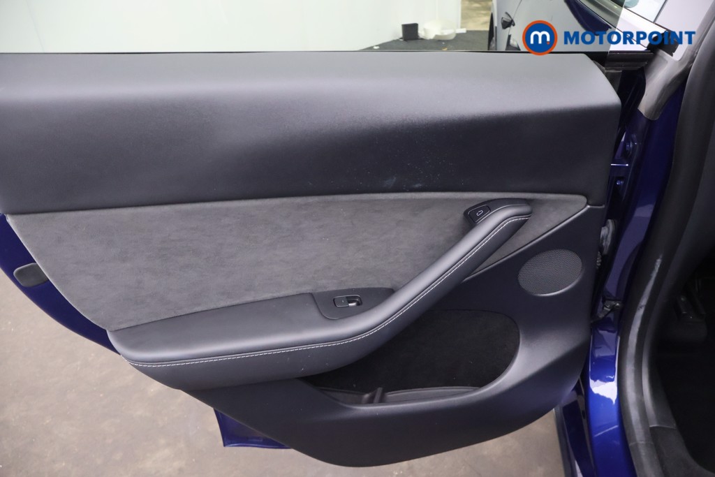 Tesla Model Y Long Range Automatic Electric SUV - Stock Number (1671756) - 23rd supplementary image