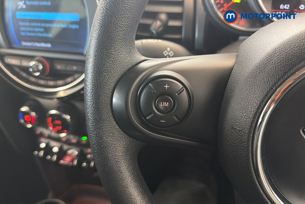 Mini Hatchback Cooper Classic Manual Petrol Hatchback - Stock Number (1671929) - 4th supplementary image