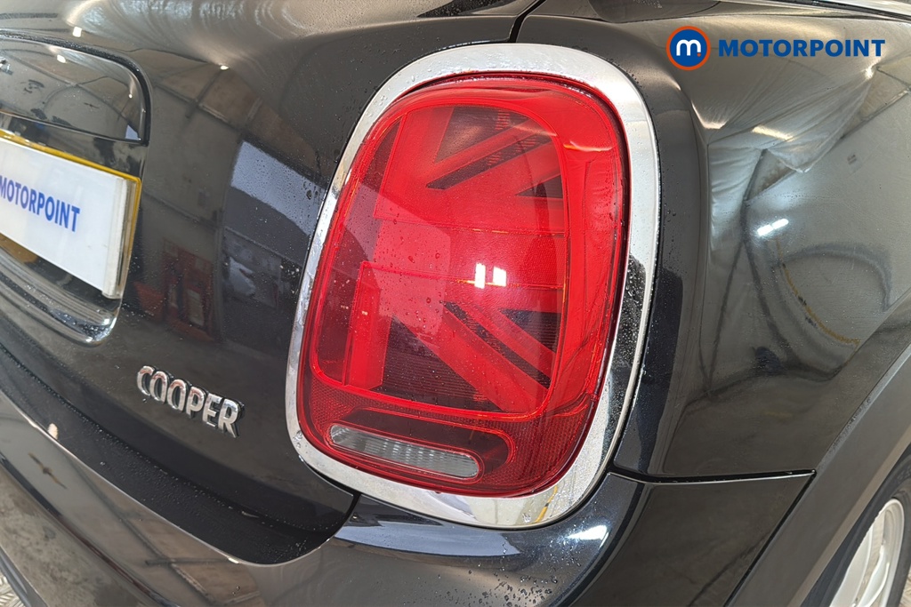 Mini Hatchback Cooper Classic Manual Petrol Hatchback - Stock Number (1671929) - 36th supplementary image