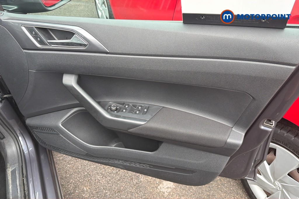Volkswagen Taigo Style Automatic Petrol SUV - Stock Number (1672094) - 1st supplementary image
