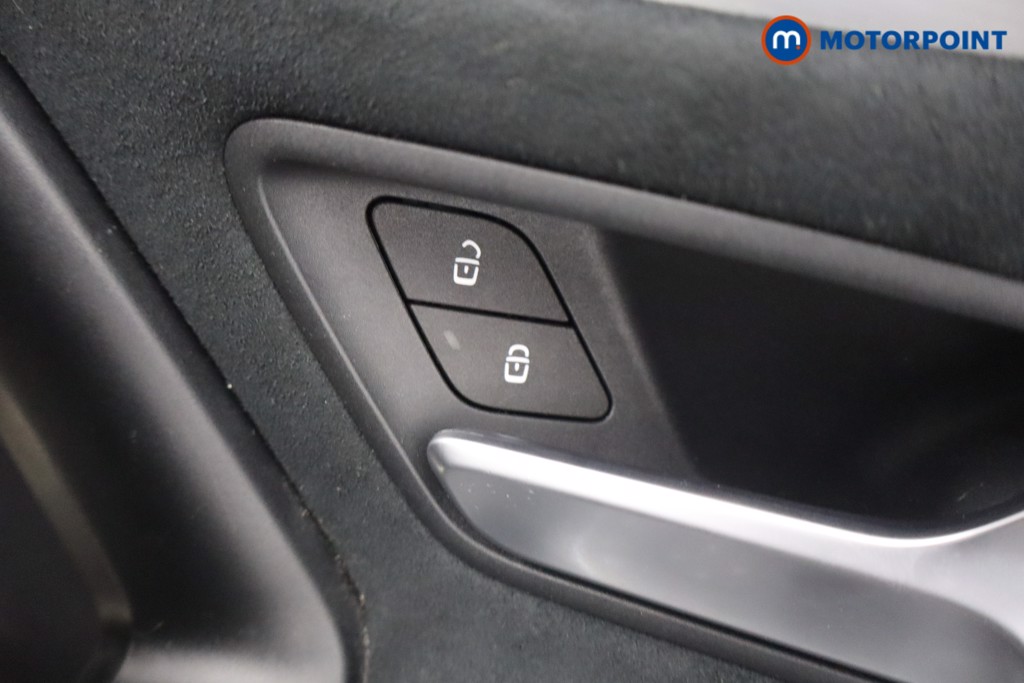 Mercedes-Benz A Class Amg Line Automatic Petrol Saloon - Stock Number (1672208) - 9th supplementary image
