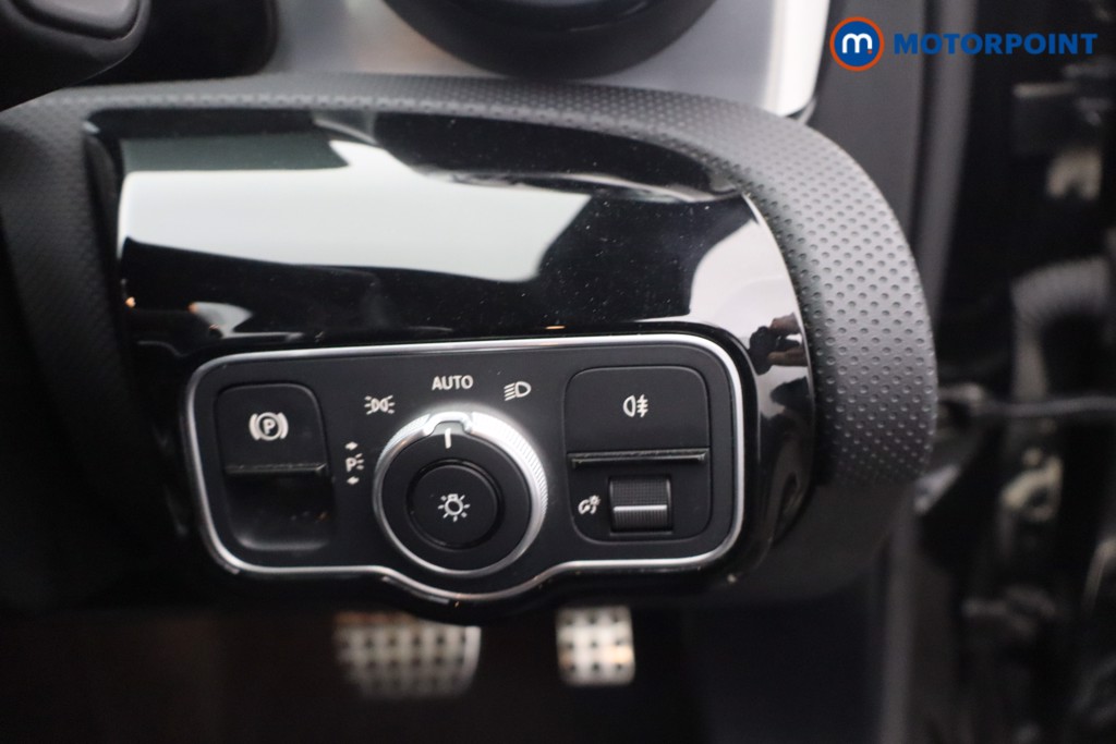Mercedes-Benz A Class Amg Line Automatic Petrol Saloon - Stock Number (1672208) - 13th supplementary image