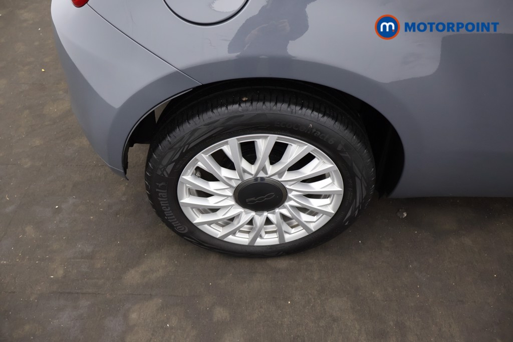 Fiat 500 Dolcevita Manual Petrol Hatchback - Stock Number (1672273) - 3rd supplementary image