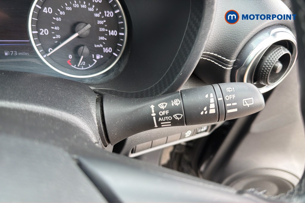 Nissan Juke N-Connecta Manual Petrol SUV - Stock Number (1672298) - 10th supplementary image