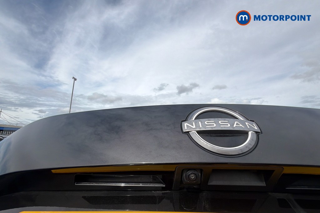 Nissan Juke N-Connecta Manual Petrol SUV - Stock Number (1672298) - 21st supplementary image