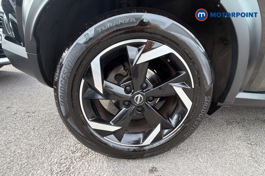 Nissan Juke N-Connecta Manual Petrol SUV - Stock Number (1672298) - 26th supplementary image