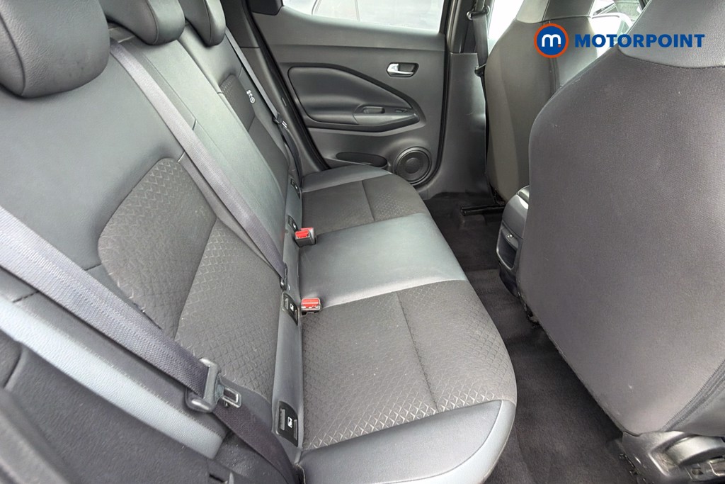 Nissan Juke N-Connecta Manual Petrol SUV - Stock Number (1672298) - 32nd supplementary image
