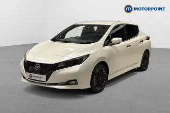 Nissan Leaf Tekna Automatic Electric Hatchback - Stock Number (1672443) - Passenger side front corner