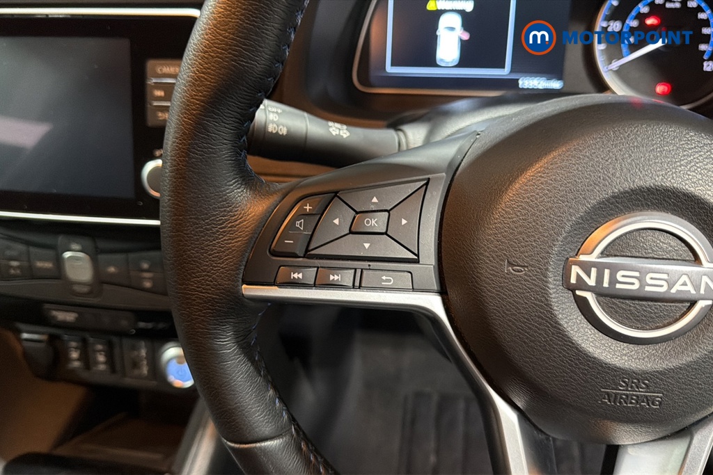 Nissan Leaf Tekna Automatic Electric Hatchback - Stock Number (1672443) - 4th supplementary image