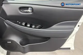 Nissan Leaf Tekna Automatic Electric Hatchback - Stock Number (1672443) - 18th supplementary image