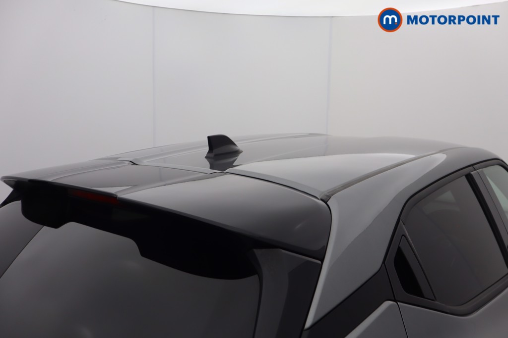 Nissan Juke N-Connecta Manual Petrol SUV - Stock Number (1672629) - 9th supplementary image