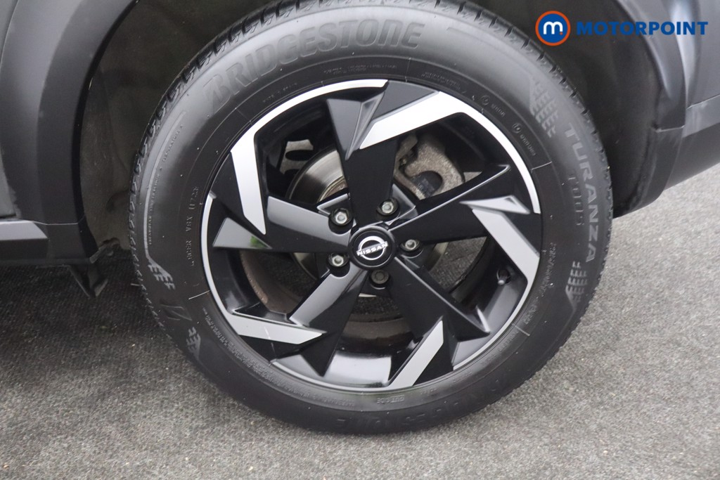 Nissan Juke N-Connecta Manual Petrol SUV - Stock Number (1672629) - 14th supplementary image