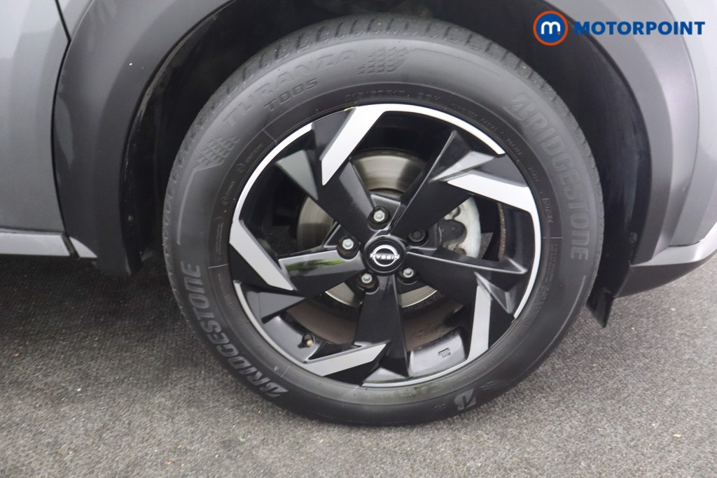 Nissan Juke N-Connecta Manual Petrol SUV - Stock Number (1672629) - 22nd supplementary image