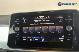 Volkswagen T-Roc Life Manual Petrol SUV - Stock Number (1672645) - 8th supplementary image