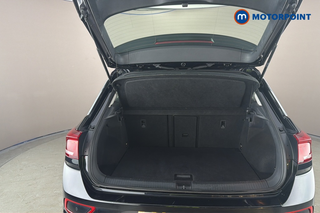 Volkswagen T-Roc Life Manual Petrol SUV - Stock Number (1672645) - 30th supplementary image