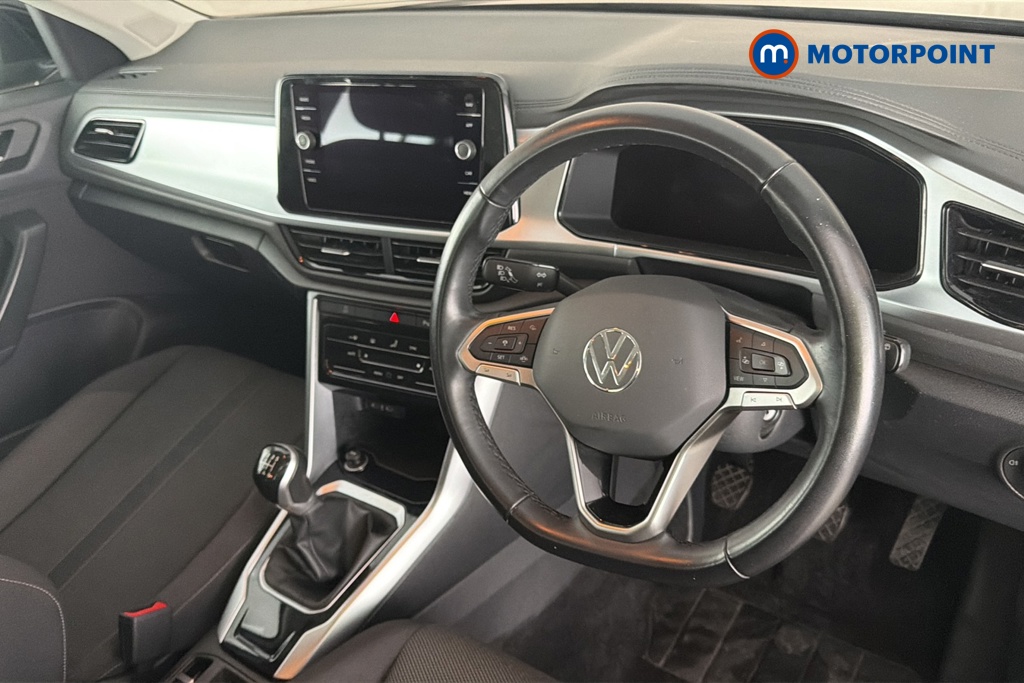 Volkswagen T-Roc Life Manual Petrol SUV - Stock Number (1672645) - 1st supplementary image