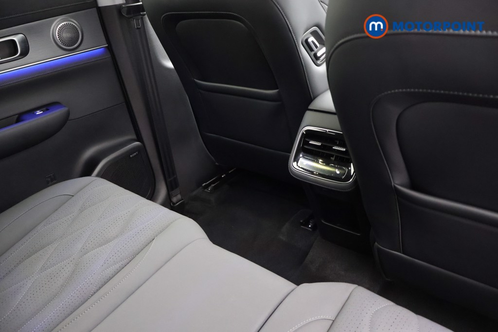 Chery Tiggo 8 Summit Automatic Petrol Plug-In Hybrid SUV - Stock Number (1672685) - 26th supplementary image