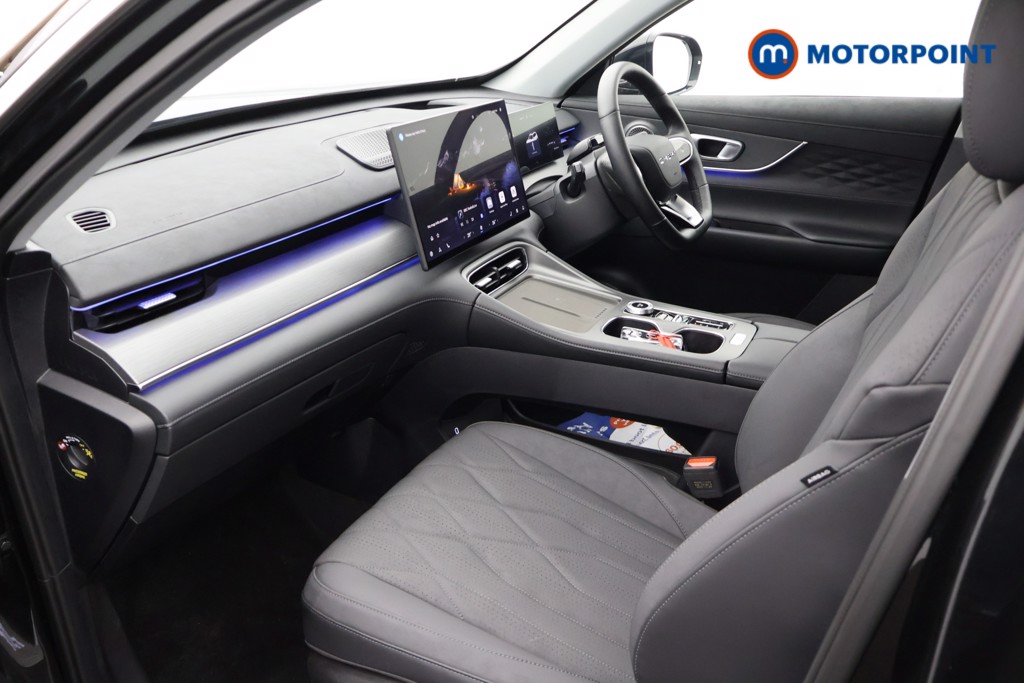 Chery Tiggo 8 Summit Automatic Petrol Plug-In Hybrid SUV - Stock Number (1672685) - 33rd supplementary image