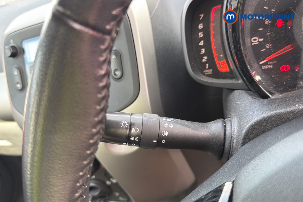 Toyota Aygo X-Play Manual Petrol Hatchback - Stock Number (1672884) - 9th supplementary image