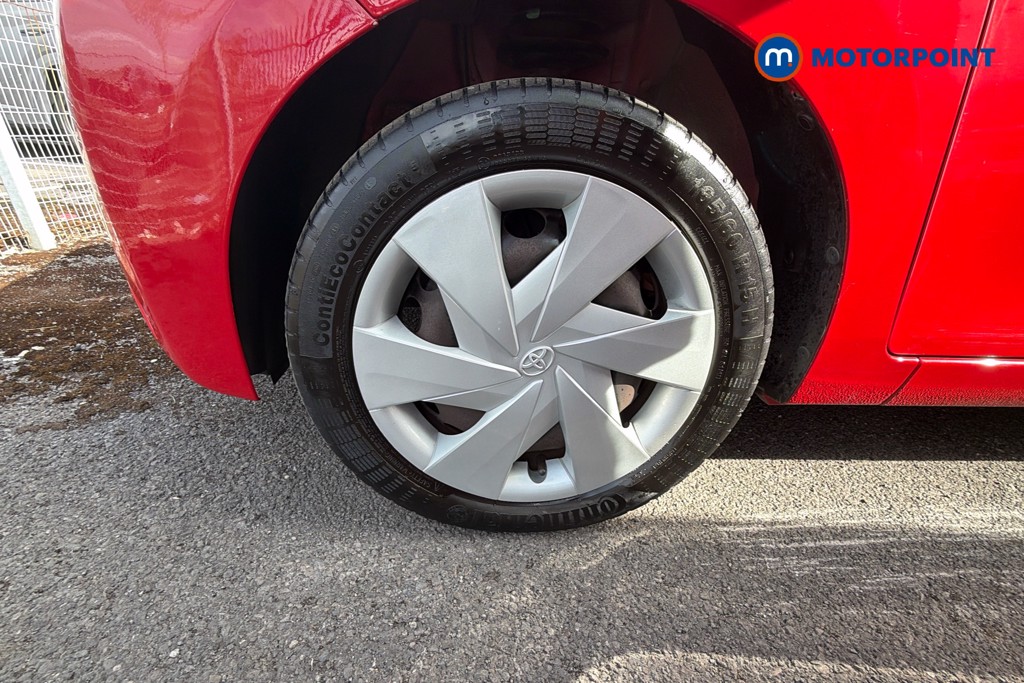 Toyota Aygo X-Play Manual Petrol Hatchback - Stock Number (1672884) - 38th supplementary image