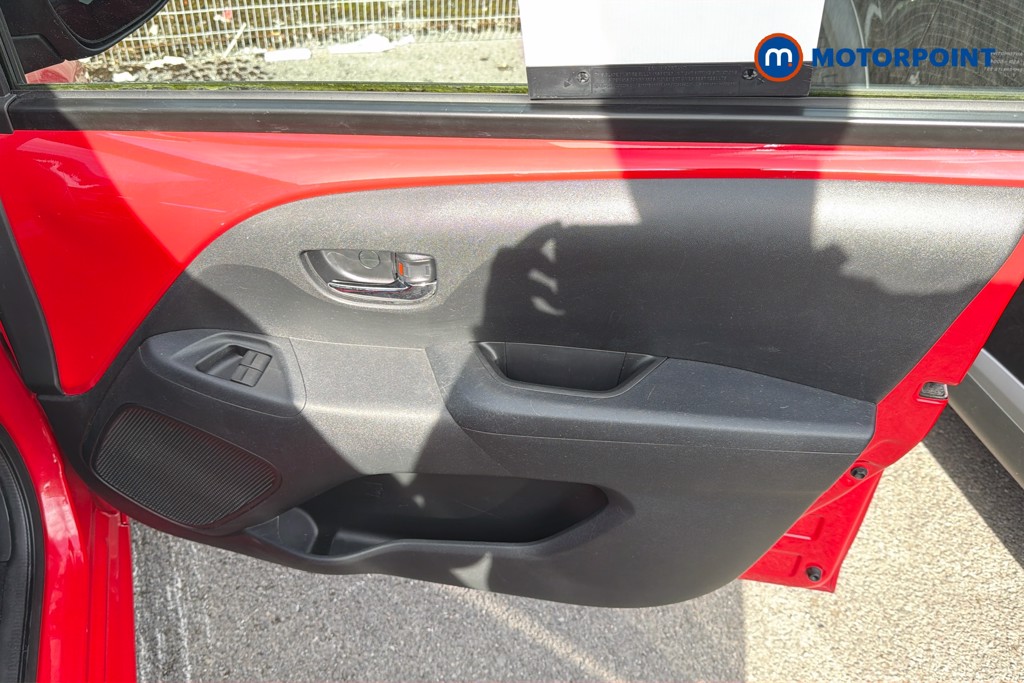 Toyota Aygo X-Play Manual Petrol Hatchback - Stock Number (1672884) - 1st supplementary image