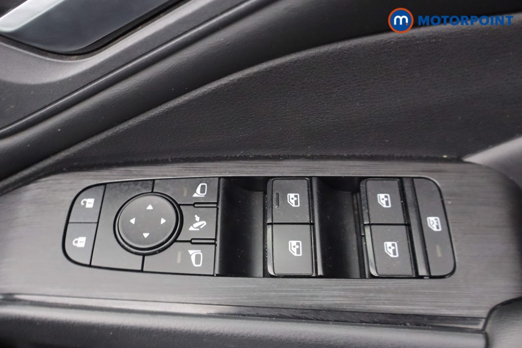 Nissan Qashqai Acenta Premium Manual Petrol SUV - Stock Number (1673048) - 10th supplementary image