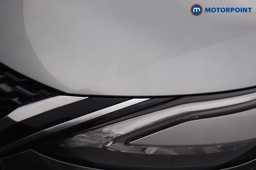 Nissan Qashqai Acenta Premium Manual Petrol SUV - Stock Number (1673048) - 22nd supplementary image