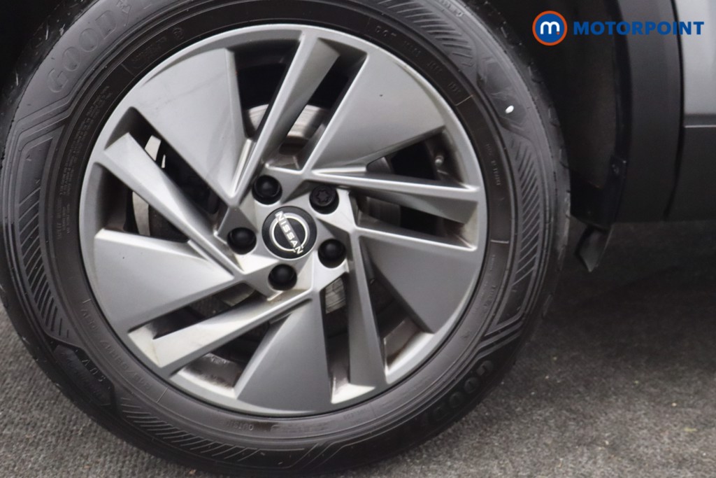 Nissan Qashqai Acenta Premium Manual Petrol SUV - Stock Number (1673048) - 26th supplementary image