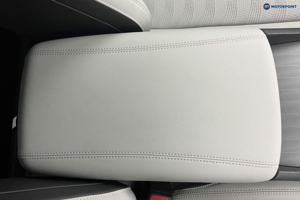 BYD Seal 6 Comfort Lite Automatic Petrol Plug-In Hybrid Estate - Stock Number (1673054) - 13th supplementary image