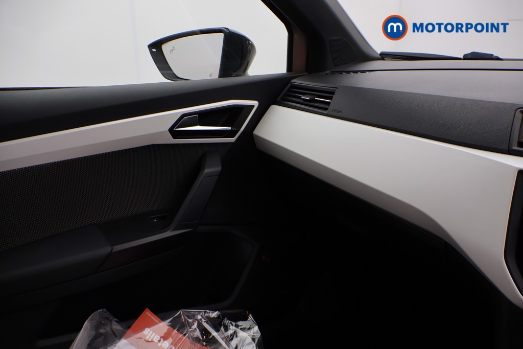 Seat Arona Xcellence Lux Automatic Petrol SUV - Stock Number (1673081) - 15th supplementary image