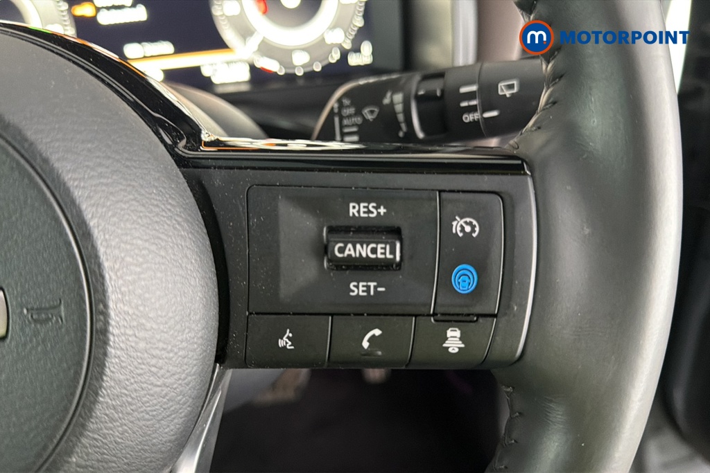 Nissan Qashqai Tekna Automatic Petrol-Electric Hybrid SUV - Stock Number (1673187) - 3rd supplementary image